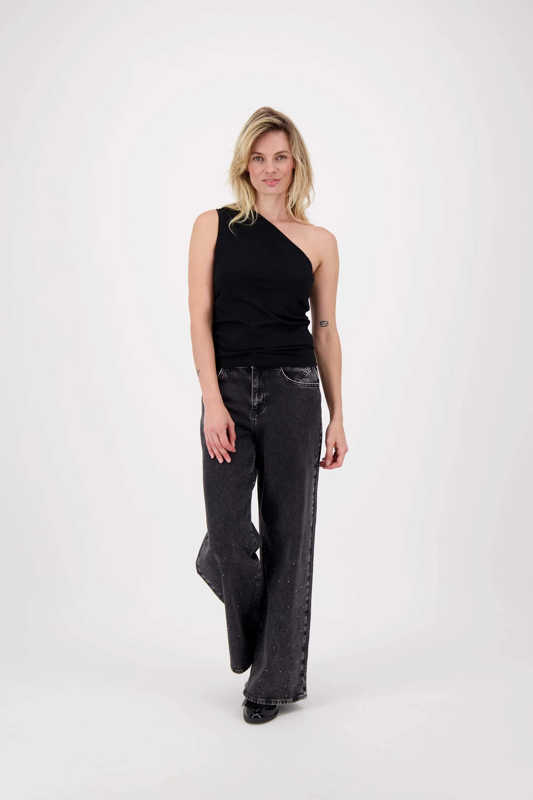 asymmetrische top | black