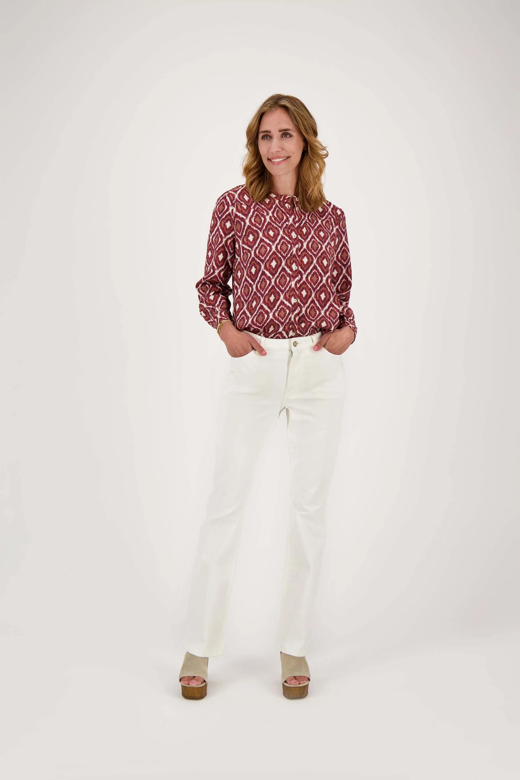 flared jeans | off white - Image 3