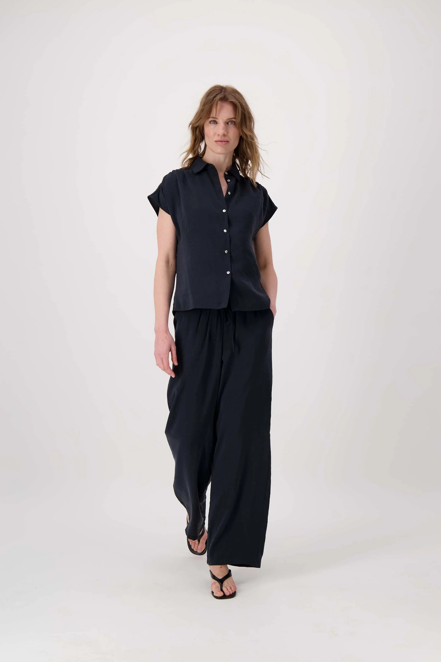 modal blouse mouwloos | black - Image 4
