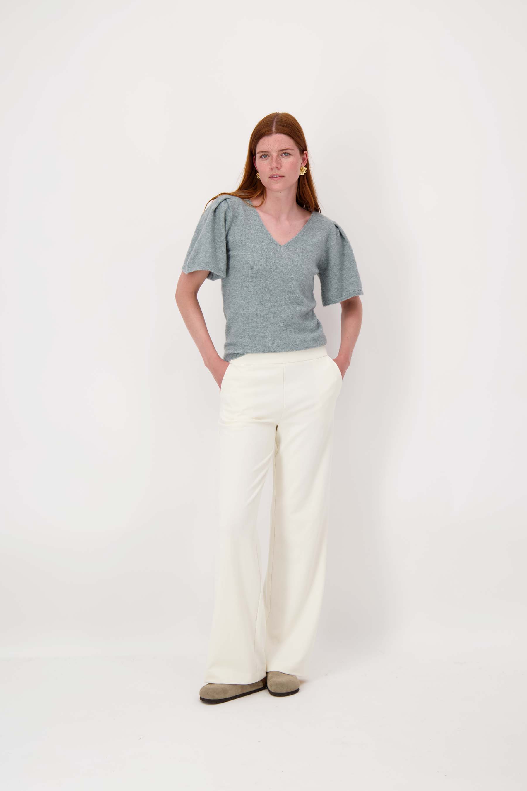 vlindermouw top in fluffy garen | silver blue - Image 3